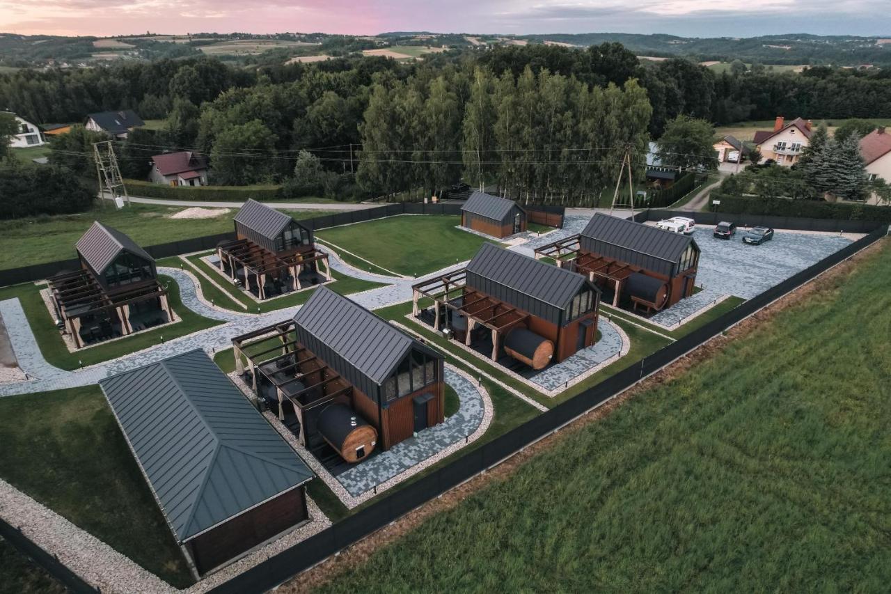 Village Resort Sauna & Jacuzzi & Netflix Tworkowa Exterior photo