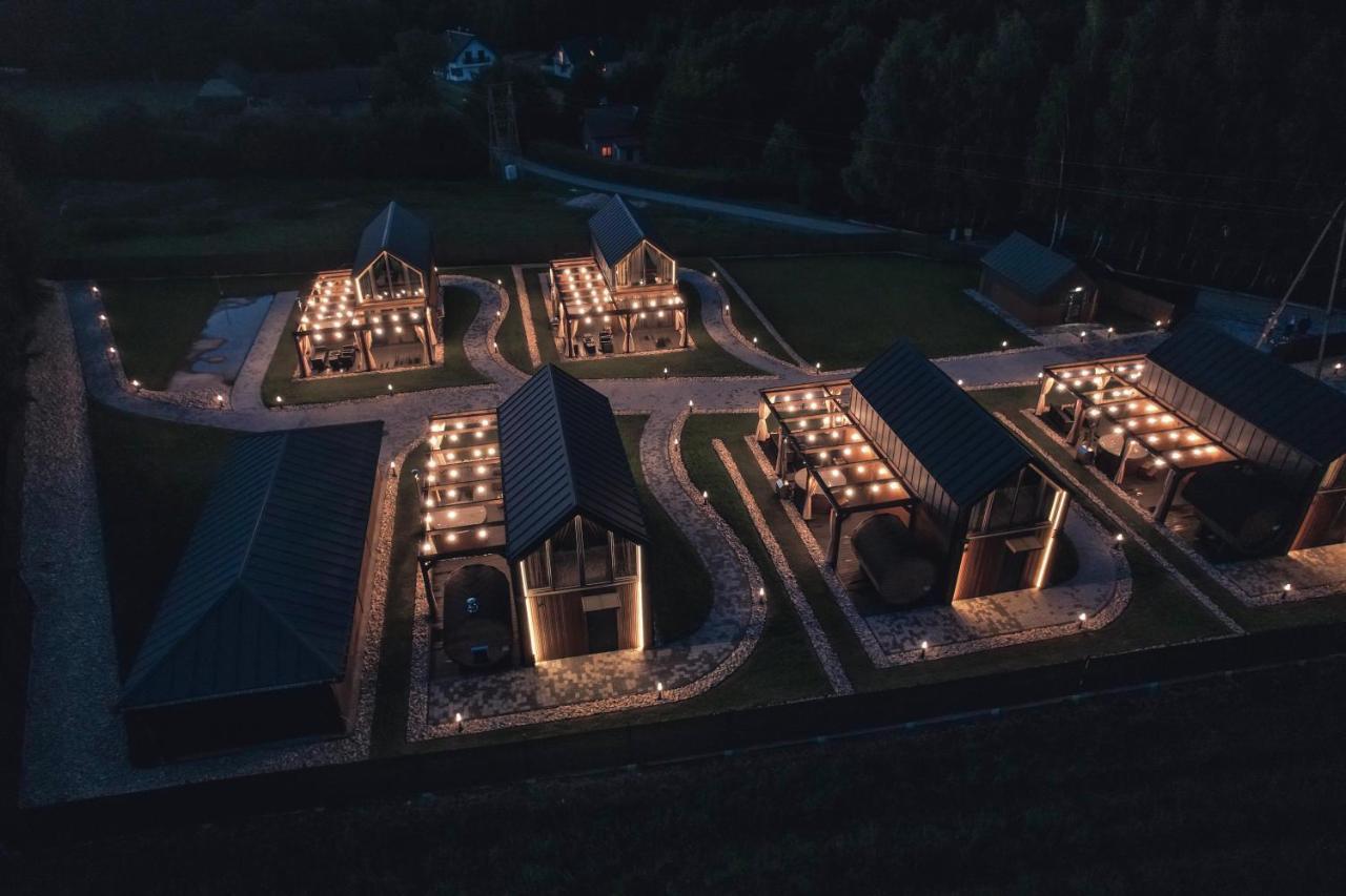 Village Resort Sauna & Jacuzzi & Netflix Tworkowa Exterior photo