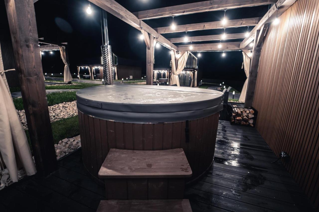 Village Resort Sauna & Jacuzzi & Netflix Tworkowa Exterior photo